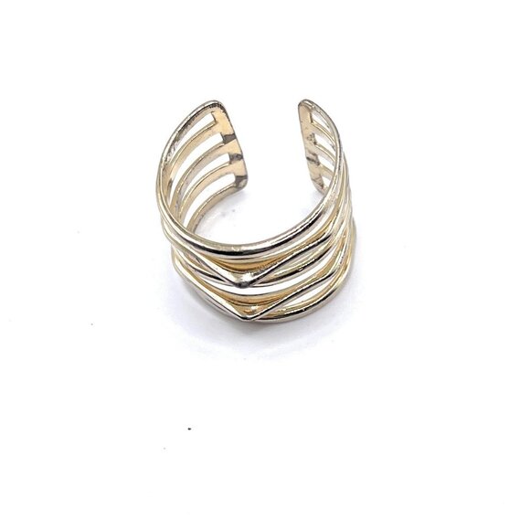 Maylee Stella & Dot Adjustable Ring - R168 gold - Picture 2 of 2